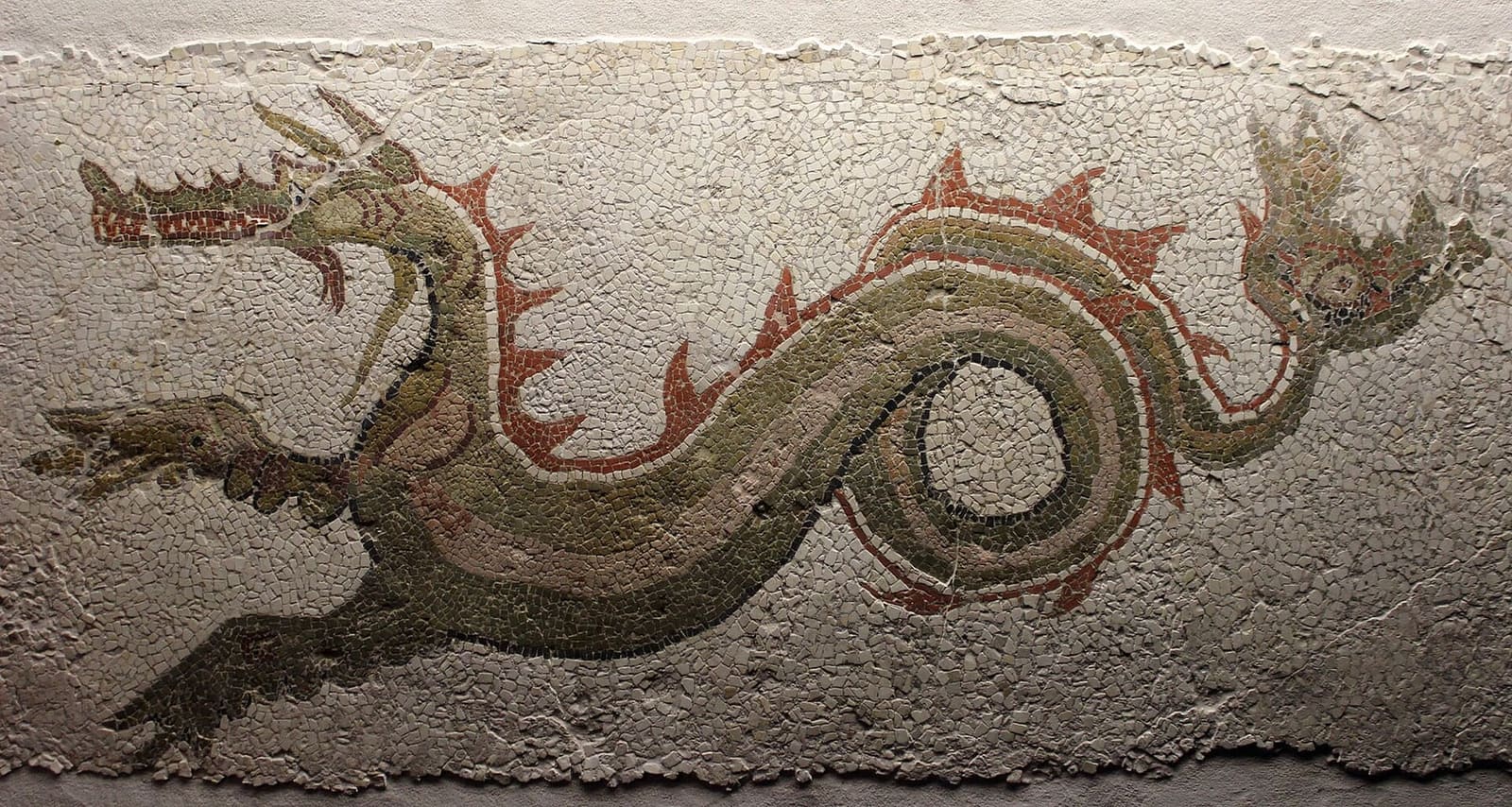 il mosaico del drago marino di Kaulonia