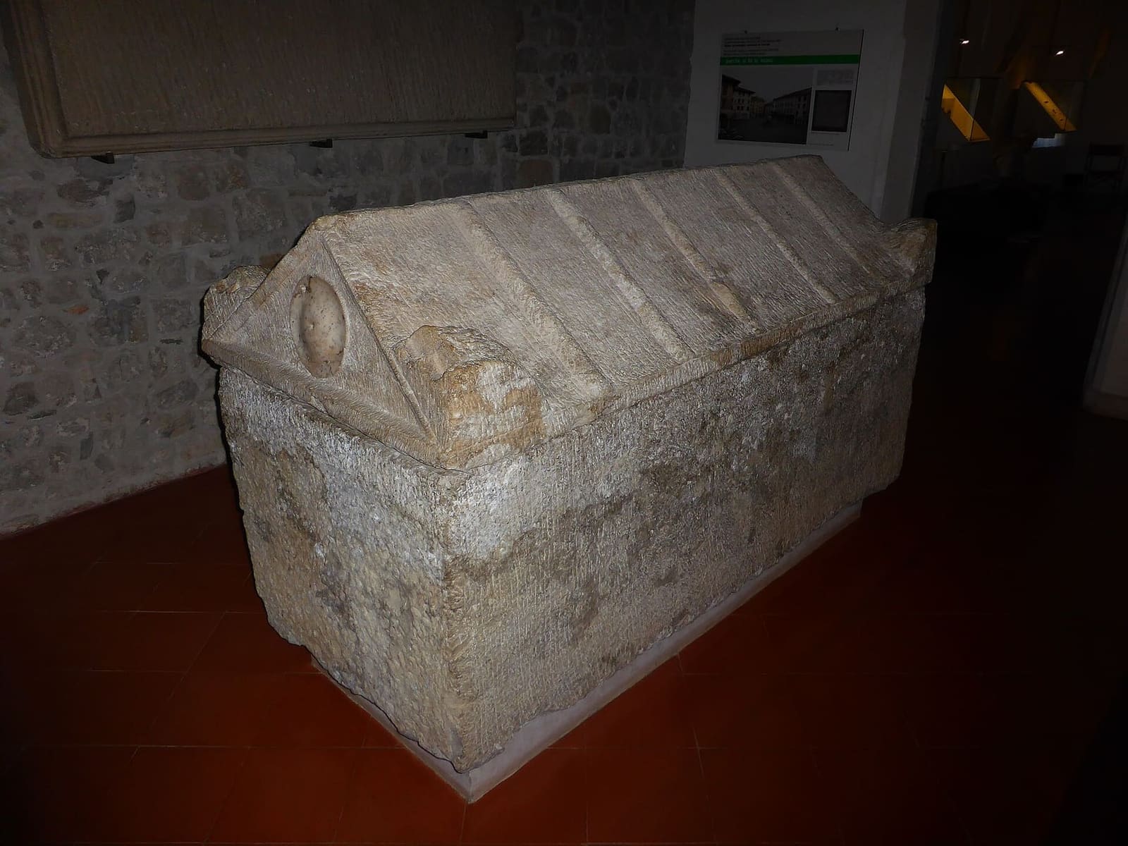 il sarcofago detto del duca Gisulfo nel Museo archeologico nazionale