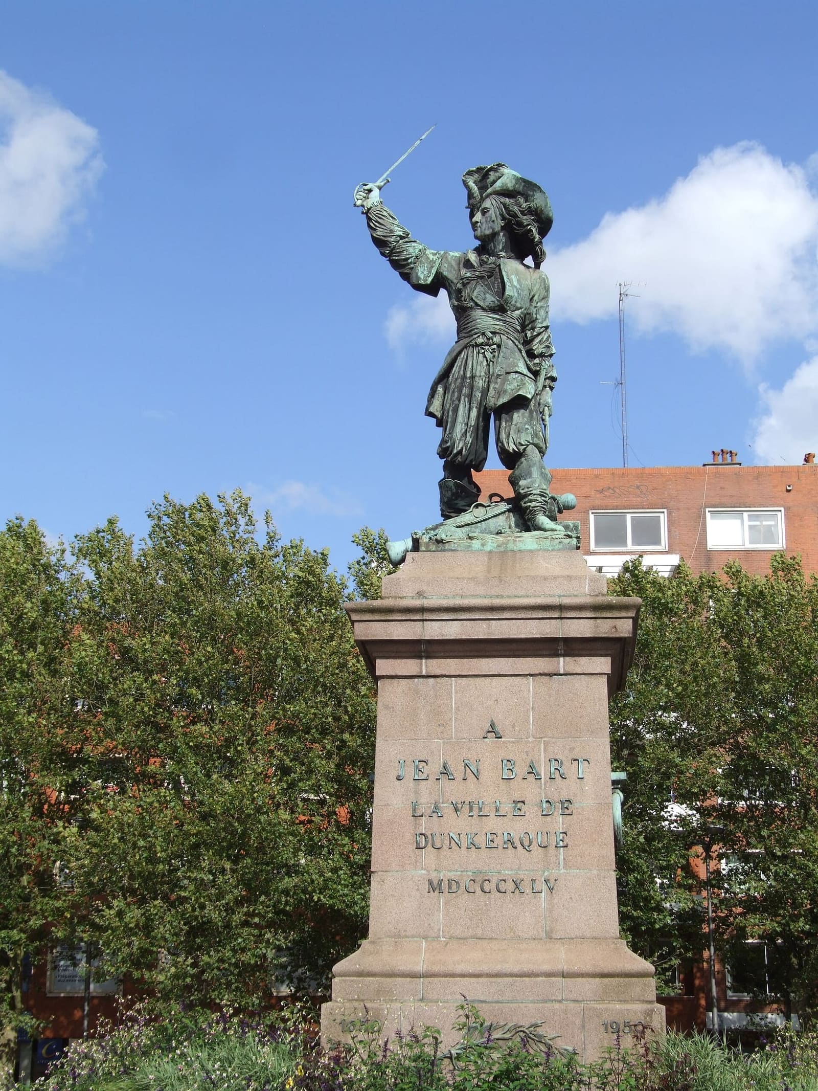 the bronze statue of Jean Bart with his raised sabre, by David d'Angers, on its pedestal