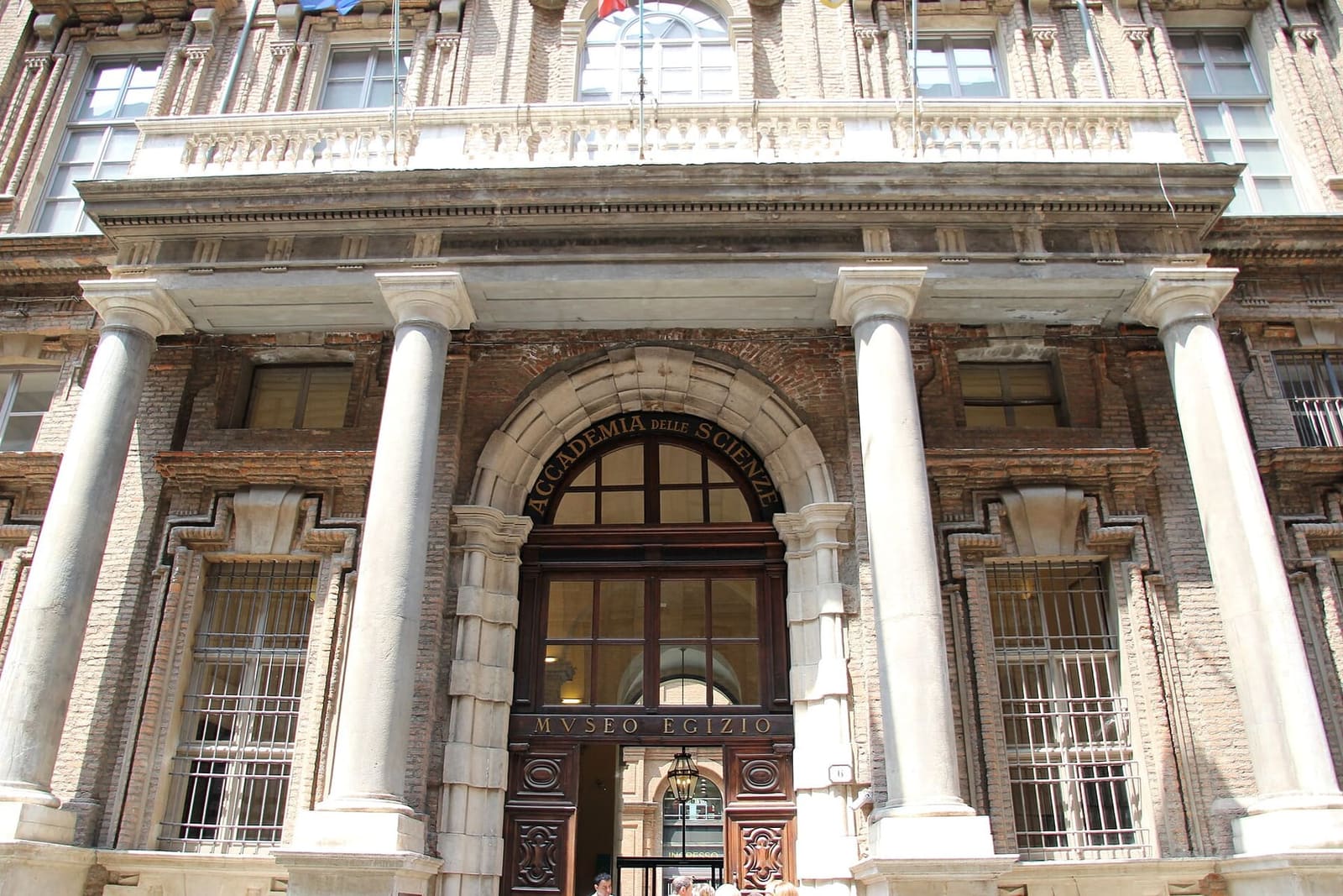il palazzo dell'Accademia delle Scienze in via Accademia delle Scienze, sede del Museo Egizio