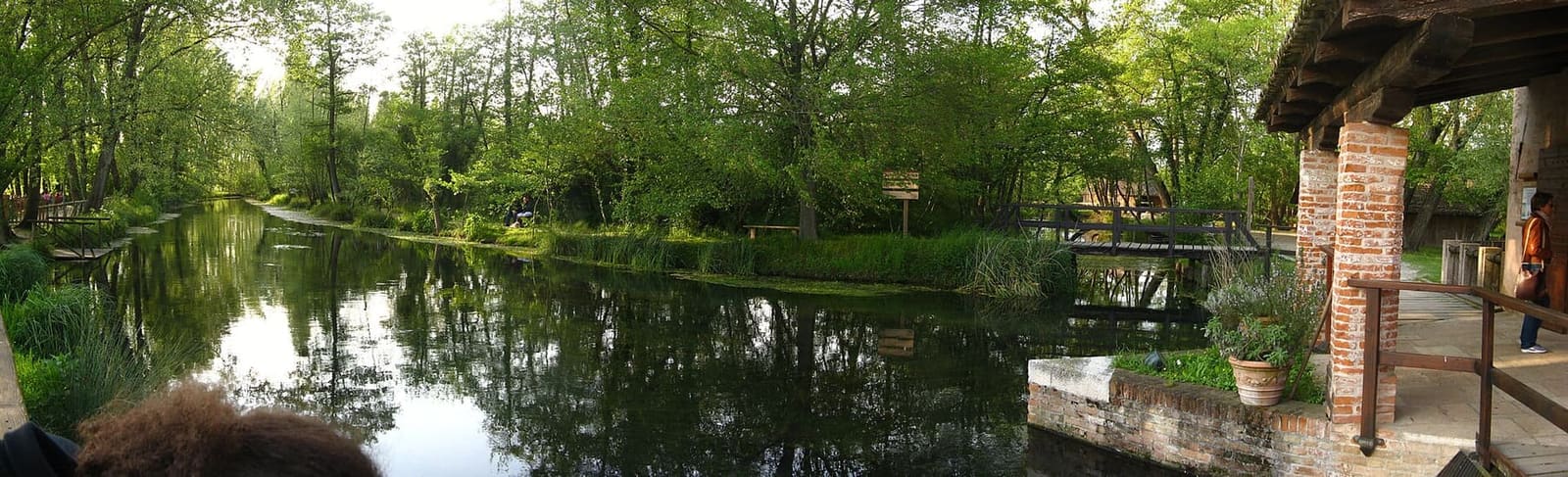 die Oasi di Cervara in Quinto di Treviso, mit dem Quellwasser und dem Haus der Mühle